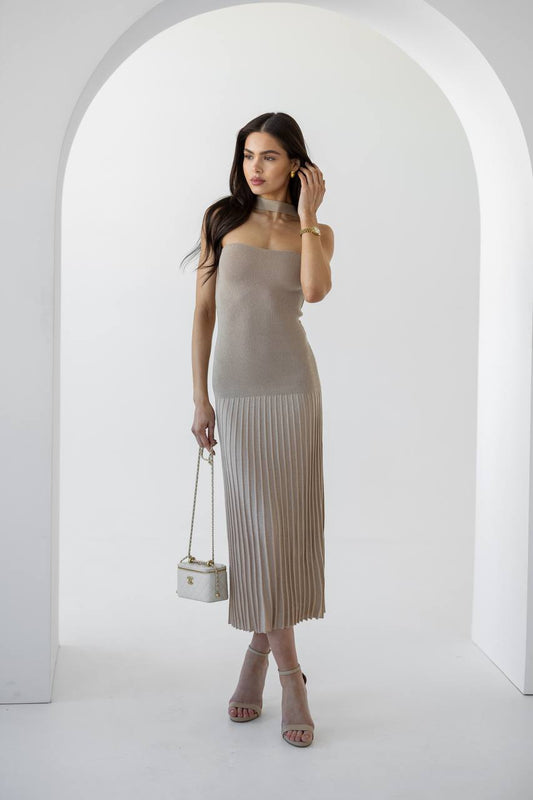 Choker Neck Pleated Knit Maxi Dress – Elegant Long Evening Dress for Women