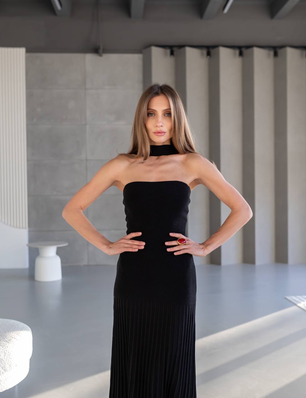 Choker Neck Pleated Knit Maxi Dress – Elegant Long Evening Dress for Women