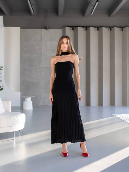 Choker Neck Pleated Knit Maxi Dress – Elegant Long Evening Dress for Women