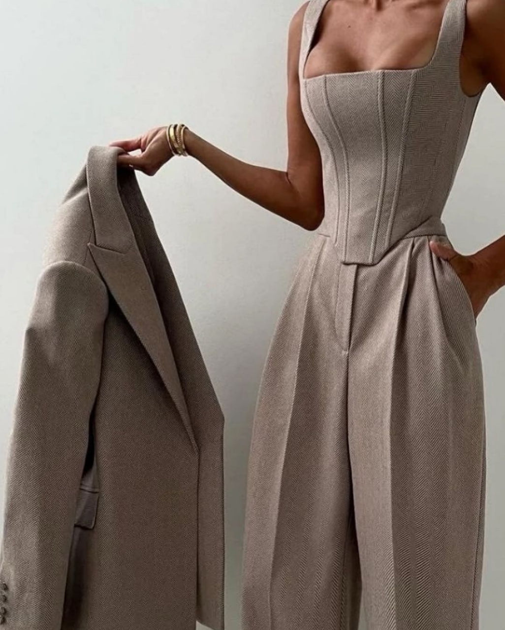 3-Piece Suit – Tailored Blazer, Corset Top & Wide-Leg Pants