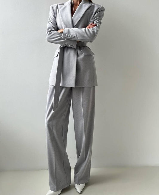 Light Grey Women’s 3-Piece Suit – Blazer + Corset Top + Wide-Leg Pants, Elegant Business Set
