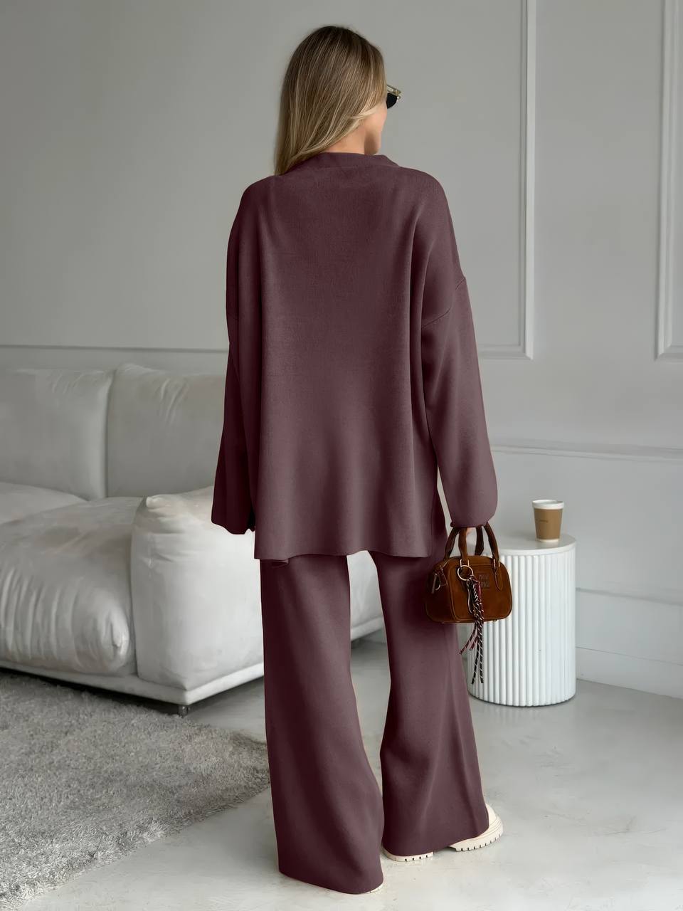 Women’s 2-Piece Cozy Knit Lounge Set – Premium Soft Brown Sweater & Wide-Leg Pants (Copy)
