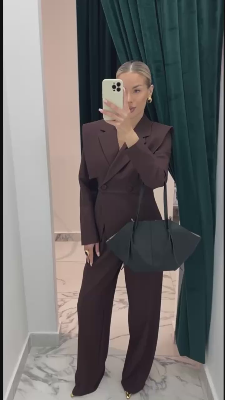 Women’s 2-Piece Tailored Pantsuit — Elegant Blazer & Wide-Leg Pants Set