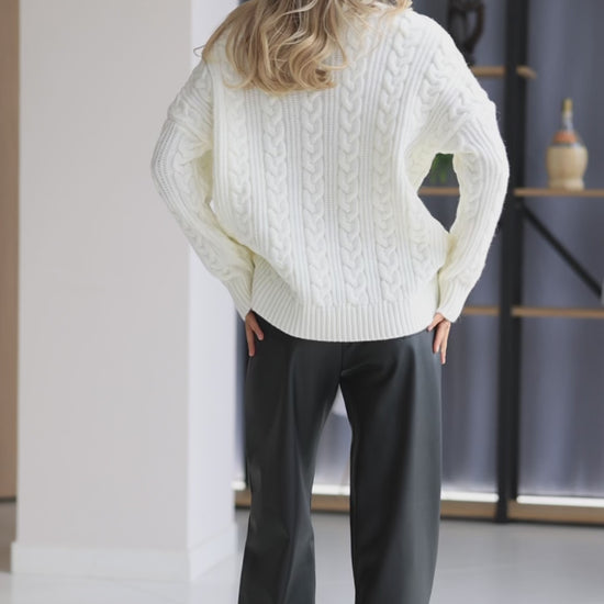 Women’s Cable Knit Sweater — Cozy Wool Blend Pullover for Fall & Winter